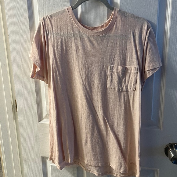 Levi’s tee - Picture 1 of 1